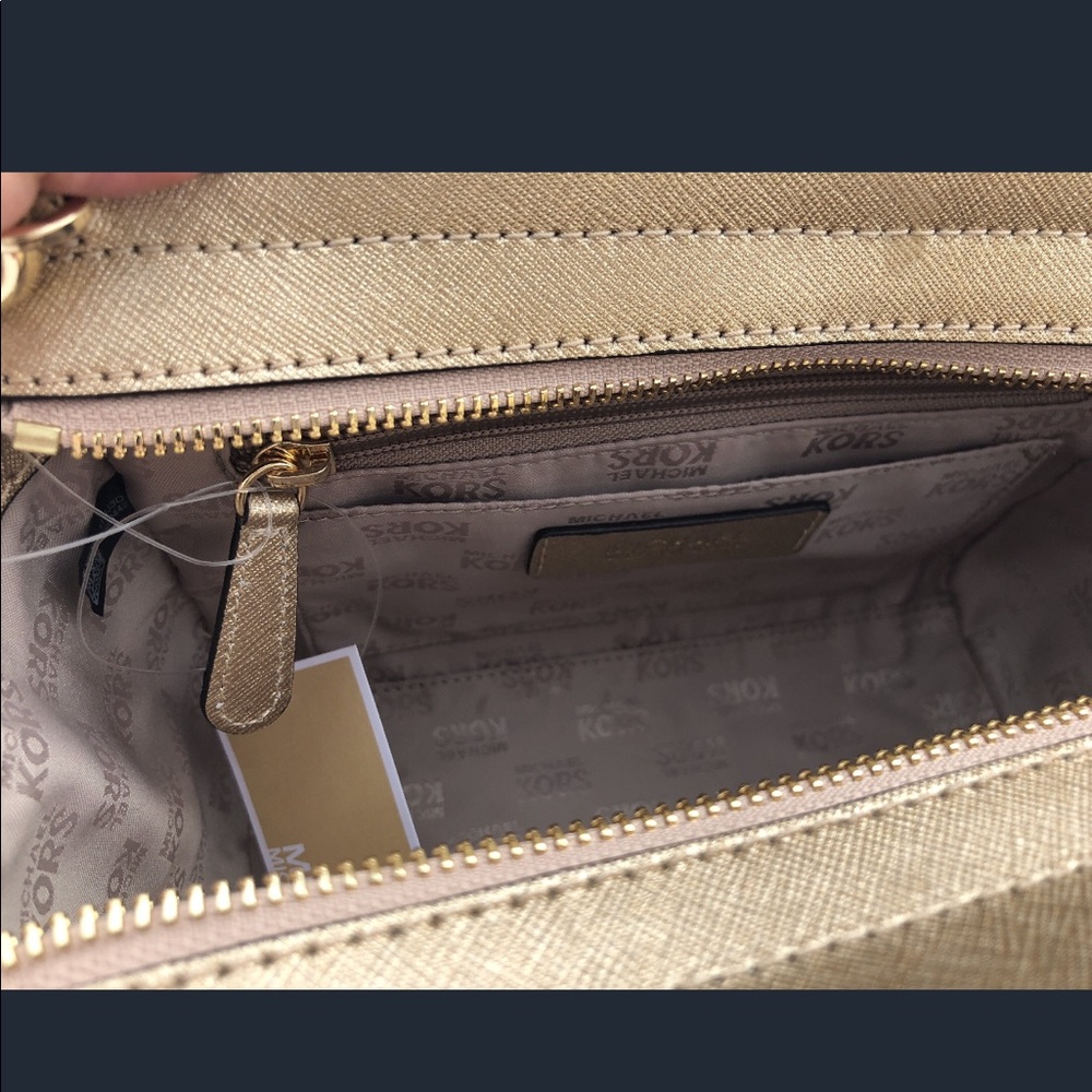 Michael Kors Tina Small Top Zip Crossbody Gold - Picture 7 of 8